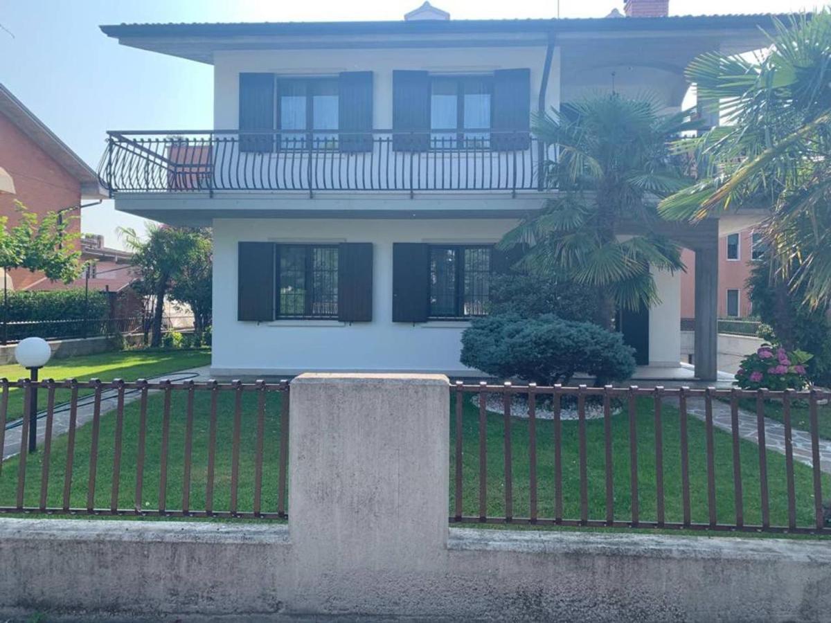 Апартаменты Il Portico 9 Буссоленго Экстерьер фото